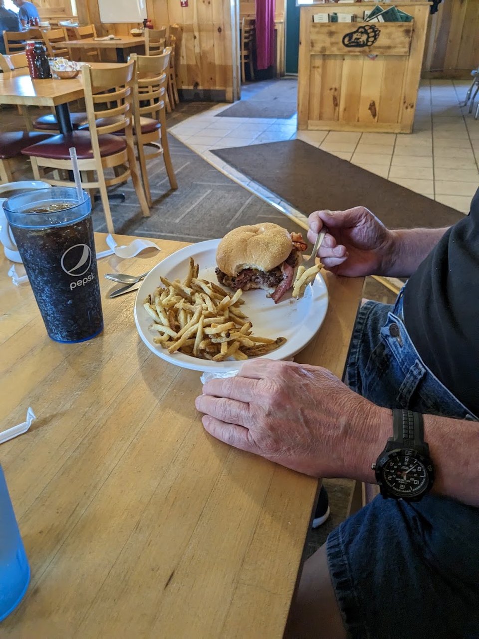 Hamburger with Fries